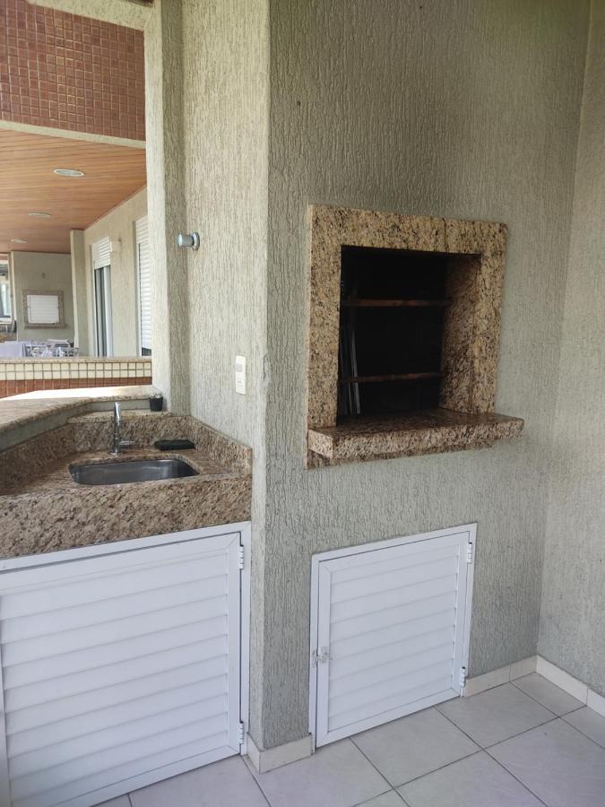 Residencial Maristela Apartment Bombinhas Exterior photo